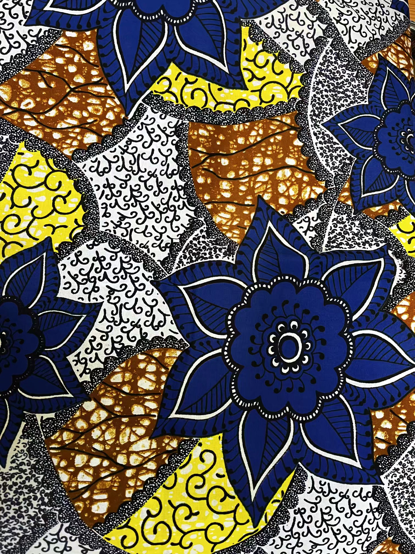 Wax Fabrics / €29.00