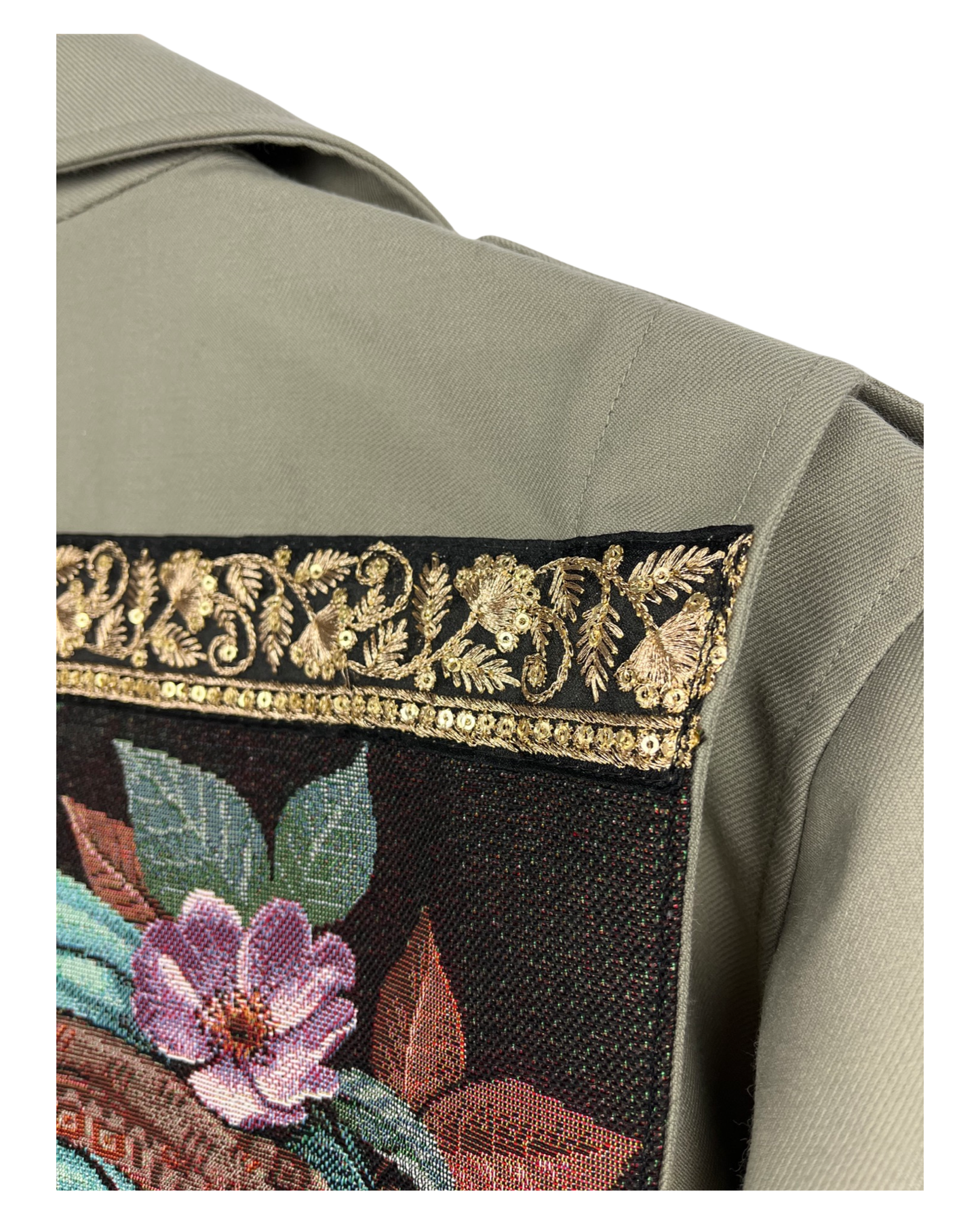 Chaqueta militar orquídea